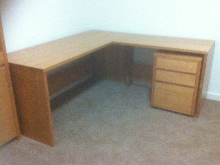 Tassie Oak Desk